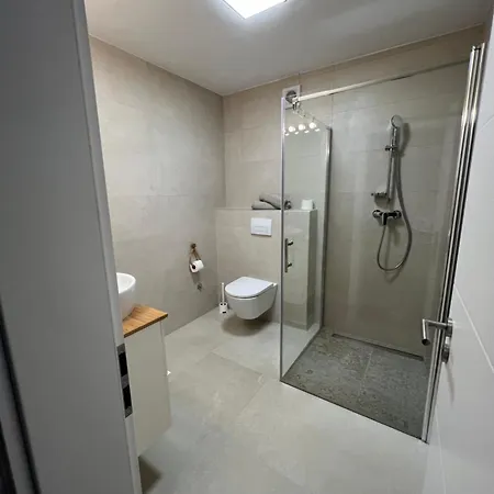 Apartment Apartmani Maksan *