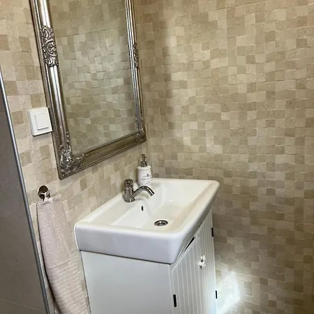 Apartmani Maksan Pakostane