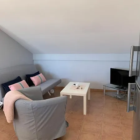 Apartmani Maksan Apartment *