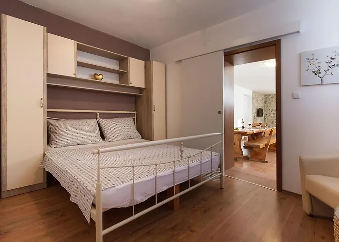 Apartament Maksan *