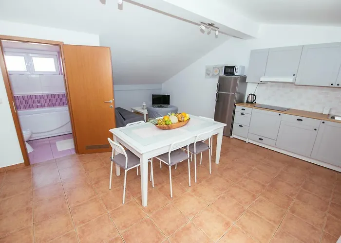 Apartament Maksan *
