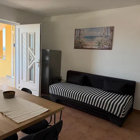 Maksan Apartman Pakoštane