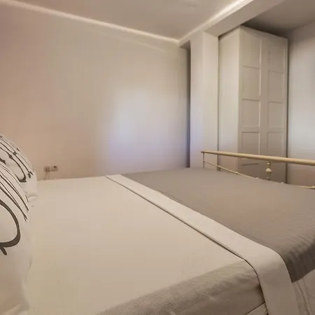 Apartment Apartmani Maksan