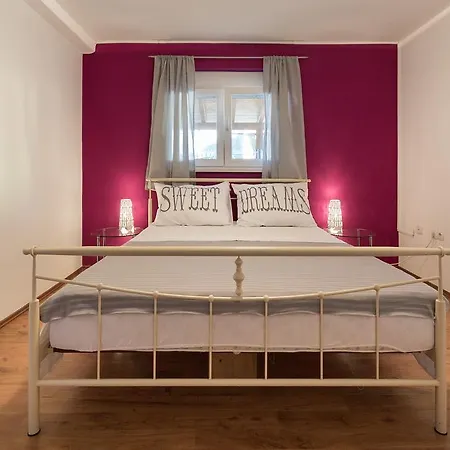 Apartmani Maksan