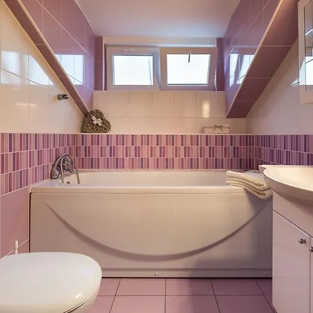 Apartmani Maksan Apartment