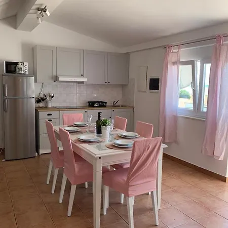 Apartment Apartmani Maksan