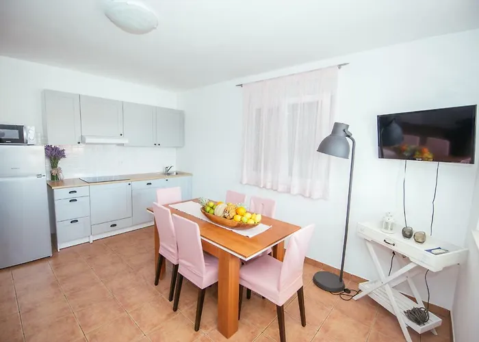 Maksan פאקוסטאן